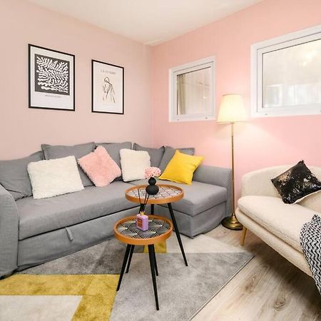 B104 - Liberty Bridge Lovely Home With Free Parking Budapest Extérieur photo