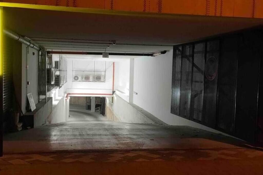 B104 - Liberty Bridge Lovely Home With Free Parking Budapest Extérieur photo