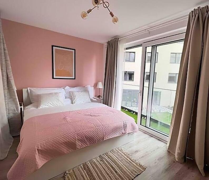 B104 - Liberty Bridge Lovely Home With Free Parking Budapest Extérieur photo